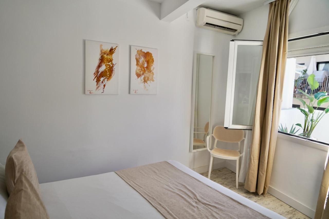 Hotel Aldara Sitges Exterior foto